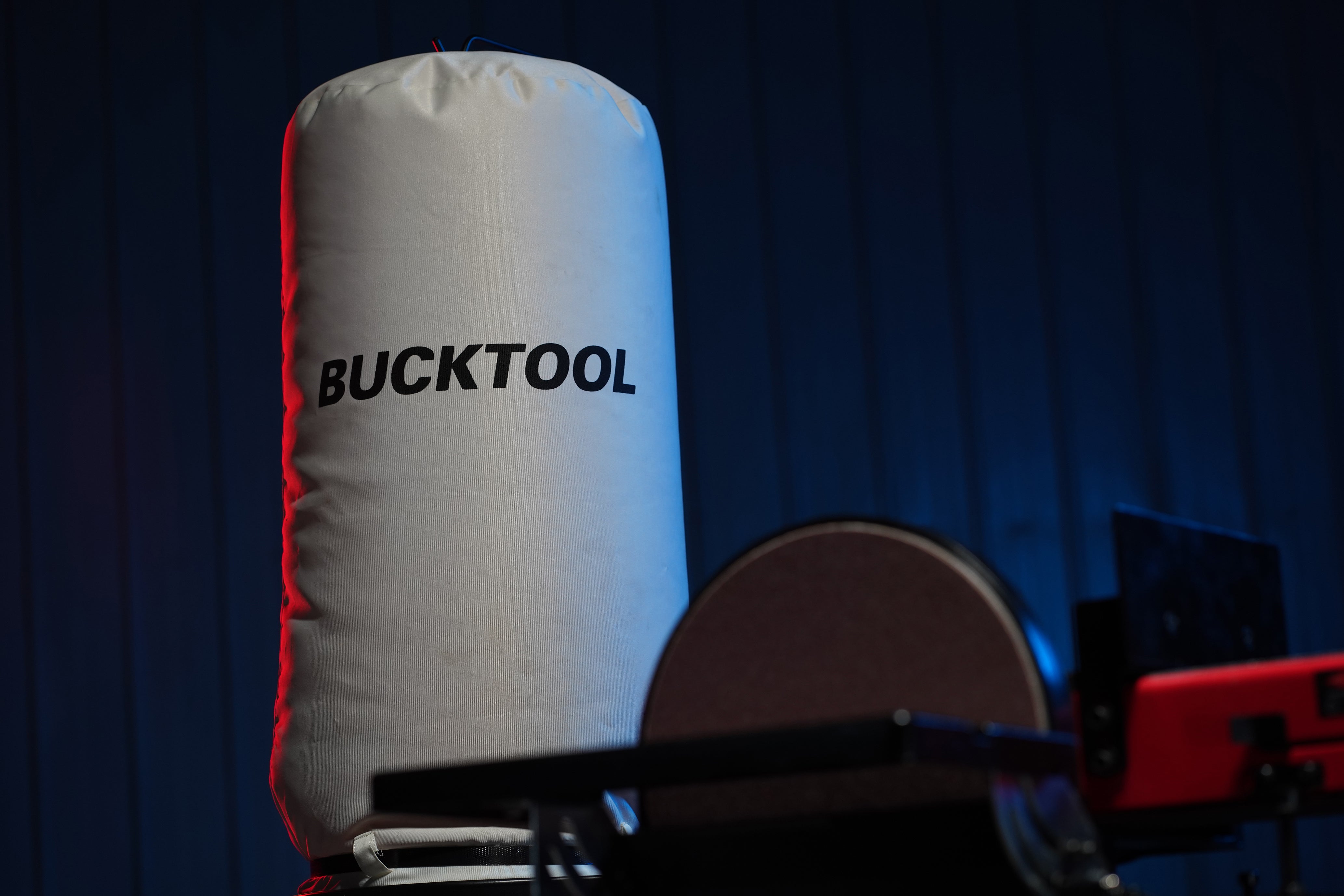 How to Choose a Dust Collector from BUCKTOOL Power Tools - Bucktool