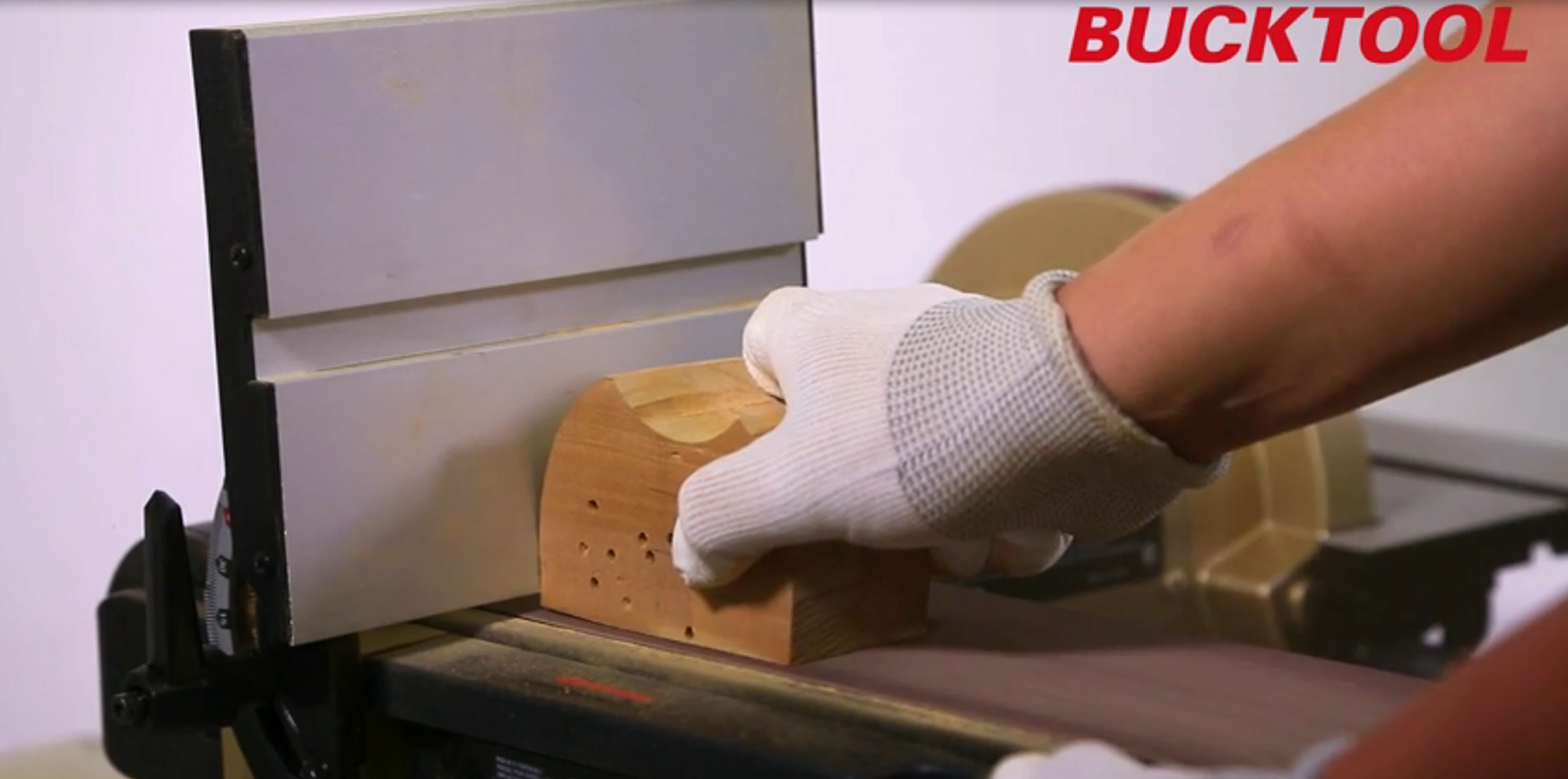 Upgrade Your Workshop with the Bucktool BD4801 Benchtop Belt & Disc Sander – Precision & Power Combined! - Bucktool