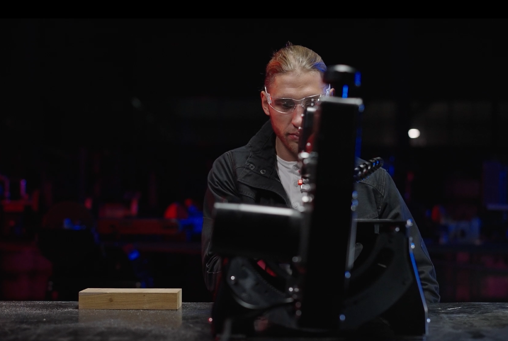 Unleash Your Creativity with the Bucktool 22-Inch Variable Speed Scroll Saw – Precision Cutting Redefined!